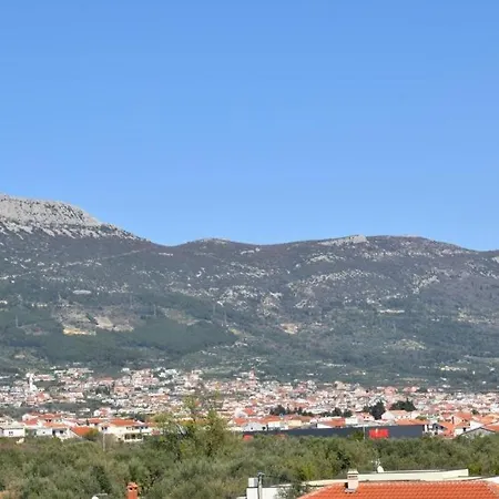 Apartament With Parking Space Kastel Stafilic, - 23905 Kaštela
